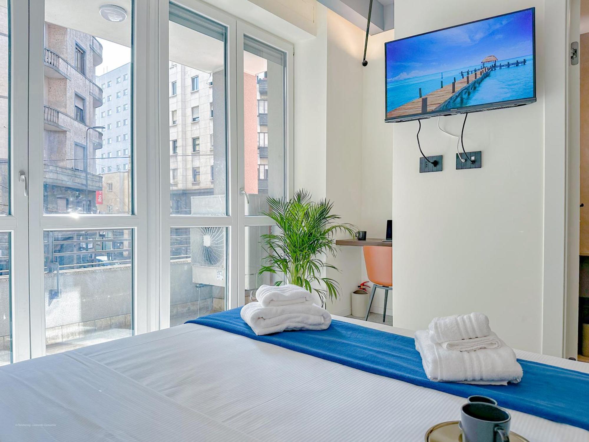 Porta Venezia - Luxy Suites - 6 Camere Милан Экстерьер фото